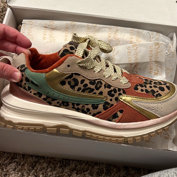 Blowfish Malibu Shoes - Stylish Leopard Print Sneakers with Gold and Green Accents